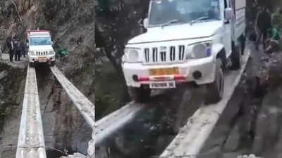 Mahindra Bolero Pik-Up balances on pipes to cross deep gap, video viral